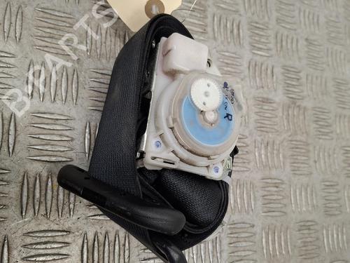 rear-right-seatbelt-toyota-yaris-_p1_-1999-2000-2001-2002-2003-2004-2005-37459371 main image