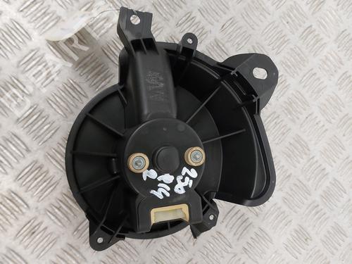 Used Heater blower motor Heater blower motor OPEL CORSA D (S07) 1.3 CDTI (L08, L68) (90 hp) 31858473 31858473