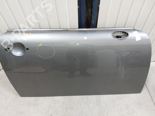 Used Right front door MINI MINI (R56) One (75 hp) 25290881