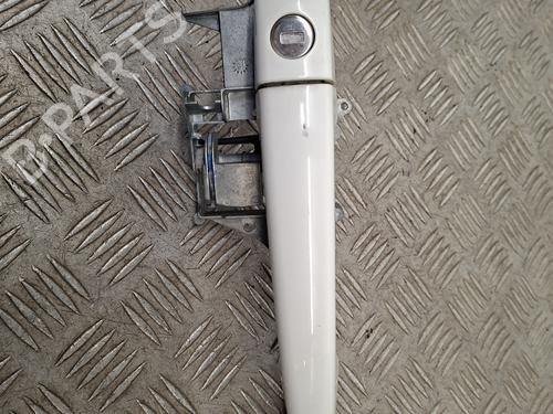 Used Front left exterior door handle Front left exterior door handle 34184764 34184764
