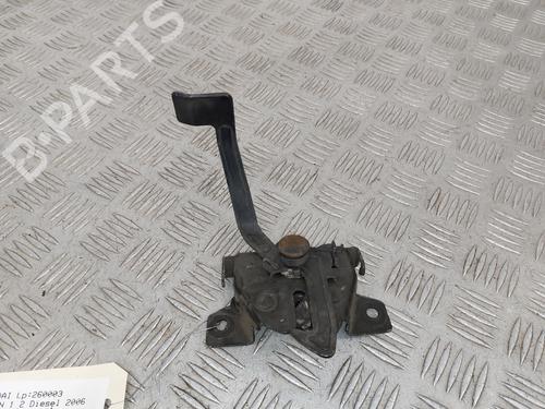 Used Hood lock HYUNDAI TUCSON (JM) 2.0 CRDi All-wheel Drive (113 hp) 31625079