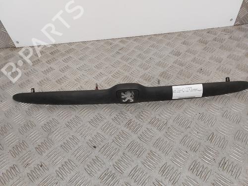 Centralt baglys PEUGEOT 206 Hatchback (2A/C) 1.9 D (69 hp) 31625093