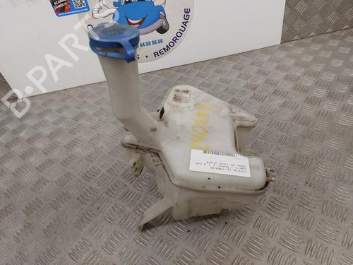 Used Windscreen washer tank TOYOTA YARIS (_P9_) 1.4 D-4D (NLP90_, NLP90R) (90 hp) 23747878