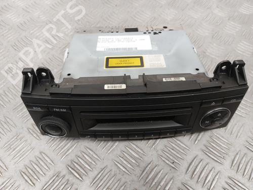 Used Radio Radio MERCEDES-BENZ B-CLASS Sports Tourer (W245) B 180 CDI (245.207) (109 hp) 23748920 23748920