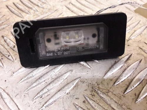Used Licence plate light BMW 4 Coupe (F32, F82) 430 d xDrive (258 hp) 23723505