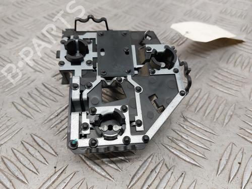 lamp-holder-peugeot-206-2l_-2m_-2009-2010-2011-2012-2013-23747348 main image