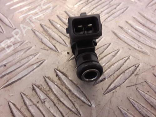 injector-renault-twingo-ii-cn0_-2007-24852866 main image