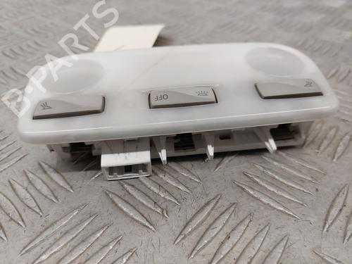 interior-roof-light-renault-megane-iii-hatchback-bz01_-b3_-2008-30938361 main image