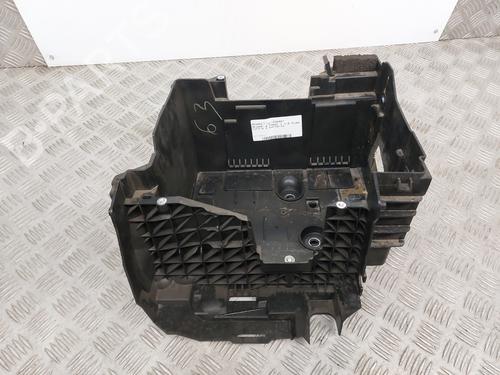 Støtte RENAULT MEGANE IV Hatchback (B9A/M/N_) 1.6 dCi 130 (B9A4) (130 hp) 31067483