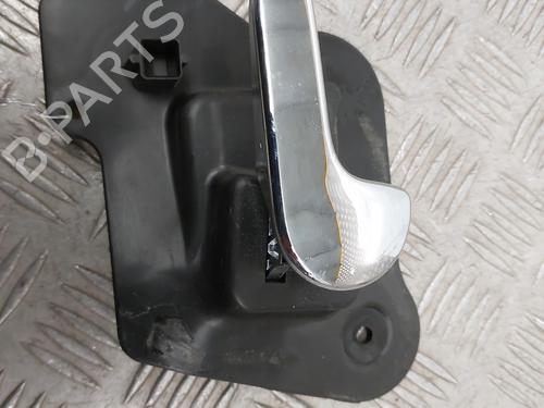 Used Rear right interior door handle OPEL MERIVA A MPV (X03) 1.6 (E75) (105 hp) 33161223