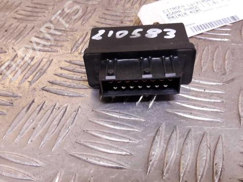 Used Electronic module CITROËN XSARA (N1) 1.8 i (90 hp) 24852698