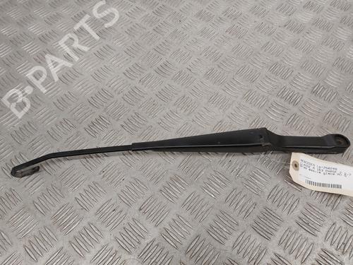 Used Front windshield wiper arm MERCEDES-BENZ M-CLASS (W163) ML 270 CDI (163.113) (163 hp) 29846329