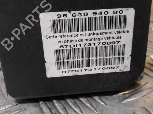 Used ABS pump ABS pump PEUGEOT 407 (6D_) 2.0 HDi 135 (6DRHRH, 6DRHRE, 6DRHRG, 6DRHRJ) (136 hp) 23724412 23724412