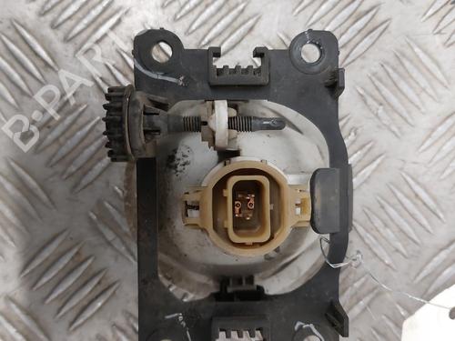 Used Right front fog light Right front fog light PEUGEOT 208 I (CA_, CC_) 1.6 HDi / BlueHDi 75 (75 hp) 27715438 27715438