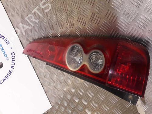 Used Right taillight FORD FIESTA V (JH_, JD_) 1.4 TDCi (68 hp) 23717795