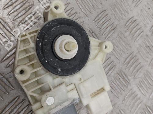 Used Right front window motor PEUGEOT 308 II (LB_, LP_, LW_, LH_, L3_) 1.6 HDi / BlueHDi 115 (115 hp) 30394116