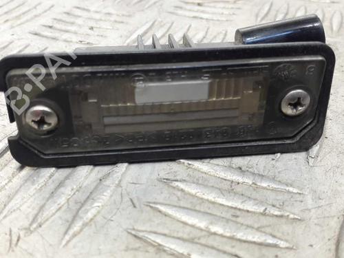 Used Licence plate light VW POLO (9N_, 9A_) 1.9 TDI (101 hp) 23735819