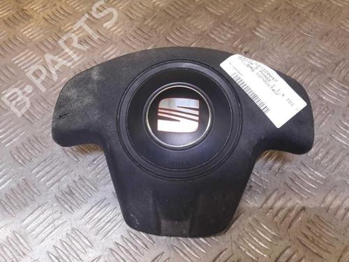Used Driver airbag SEAT IBIZA III (6L1) 1.4 TDI (70 hp) 23727077