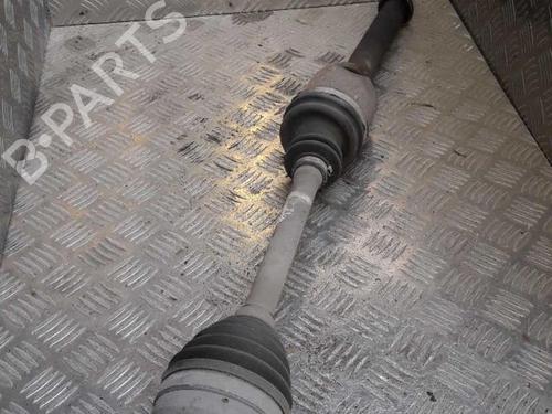 right-front-driveshaft-renault-clio-iii-br01-cr01-2005-2006-2007-2008-2009-2010-2011-2012-2013-2014-24851379 main image