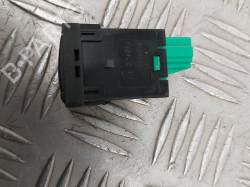 Switch NISSAN JUKE (F15) 1.6 | BP28689404I30 