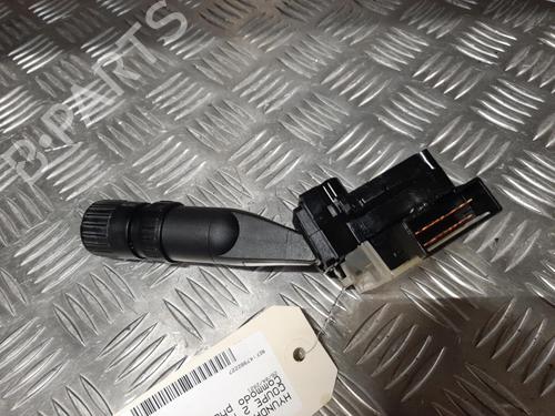 Used Switch Switch HYUNDAI COUPE II (GK) 2.0 GLS (143 hp) 23715365 23715365
