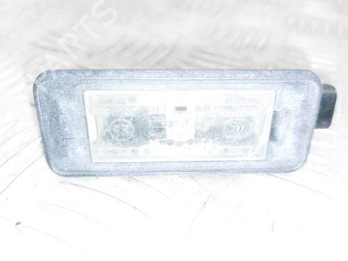 Used Licence plate light PEUGEOT 308 II (LB_, LP_, LW_, LH_, L3_) 1.6 HDi / BlueHDi 115 (115 hp) 30480128