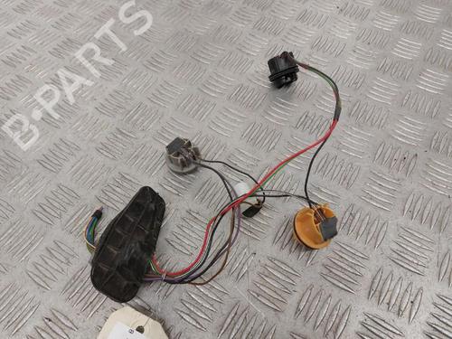 Used Lamp holder FORD FIESTA V (JH_, JD_) 1.3 (69 hp) 23743967