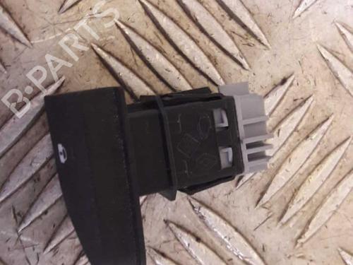 Used Switch RENAULT CLIO IV (BH_) 0.9 TCe 90 (BHNF, BHMA, BHMH, BHJK, BHJR) (90 hp) 24853679