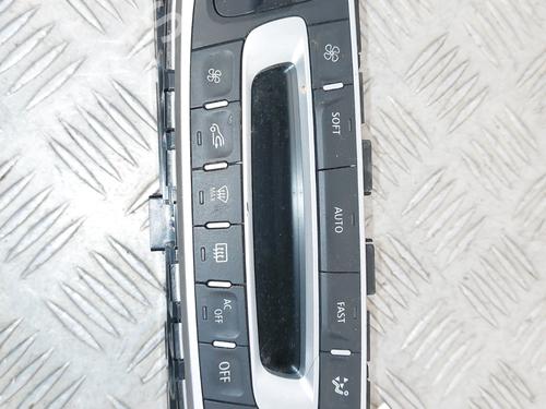 AC-Styringsenhed/Manøvreenhed RENAULT MEGANE III Hatchback (BZ0/1_, B3_) 1.9 dCi (BZ0N, BZ0J) (131 hp) 30938358