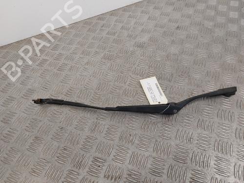 front-windshield-wiper-arm-mercedes-benz-c-class-w204-2007-2008-2009-2010-2011-2012-2013-2014-2015-33337766 main image