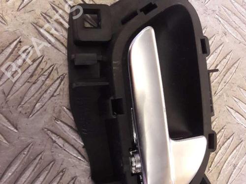Used Front right interior door handle Front right interior door handle PEUGEOT 508 SW I (8E_) 2.0 HDi RXH Hybrid4 (200 hp) 23724465 23724465
