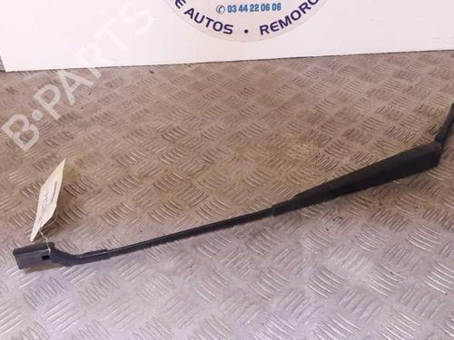 Used Front windshield wiper arm Front windshield wiper arm 23658389 23658389