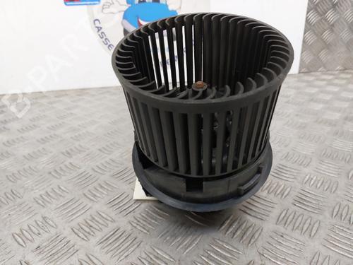 Heater blower motor PEUGEOT 2008 I (CU_) 1.6 BlueHDi 100 | BP23747148M62 