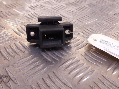 Used Tailgate lock RENAULT SCÉNIC III (JZ0/1_) 1.5 dCi (110 hp) 24852236