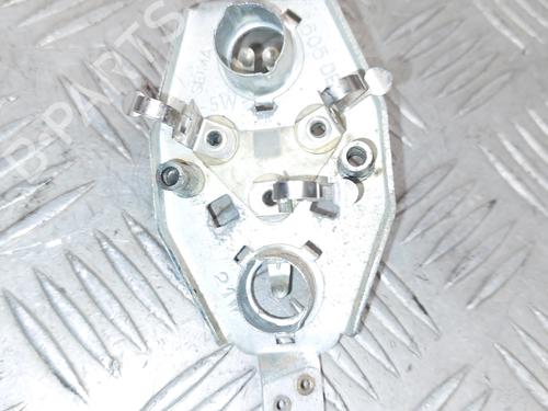 Used Lamp holder RENAULT 4 (112_) 1.1 (1128, S128) (34 hp) 30132608