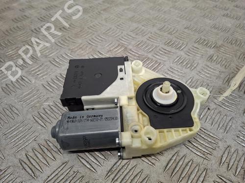 Right front window motor VW GOLF VI (5K1) | BP37482171E20 - Image 3