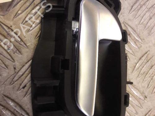 Used Front left interior door handle PEUGEOT 208 I (CA_, CC_) 1.6 HDi / BlueHDi 75 (75 hp) 23728373