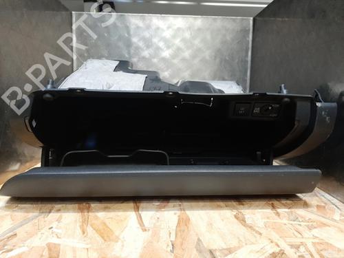 Used Glove box Glove box VW POLO V (6R1, 6C1) 1.0 (60 hp) 23655418 23655418