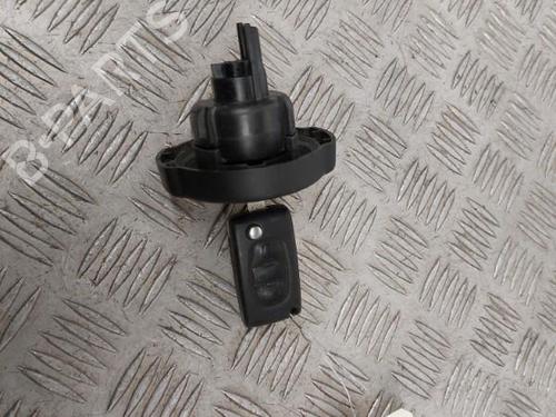fuel-cap-citroen-c5-iii-break-rw_-2008-2009-2010-2011-2012-2013-2014-2015-2016-2017-23726276 main image