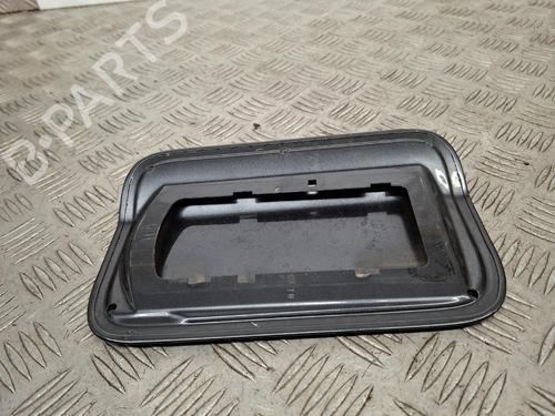 fuel-flap-bmw-3-touring-f31-2012-2013-2014-2015-2016-2017-2018-2019-39981616 main image