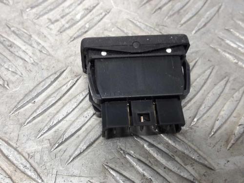 Used Left front window switch Left front window switch CITROËN SAXO (S0, S1) 1.1 X, SX (60 hp) 23734803 23734803