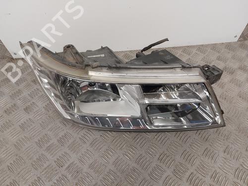 Used Right headlight Right headlight DODGE JOURNEY 2.0 CRD (140 hp) 30302029 30302029