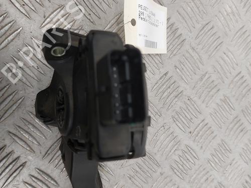 Pedal PEUGEOT 208 I (CA_, CC_) 1.2 VTI 82 | BP29944216I4