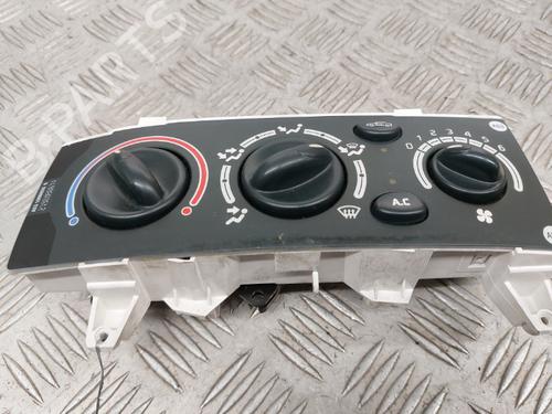 climate-control-renault-megane-scenic-ja01_-1996-1997-1998-1999-2000-2001-23746801 main image