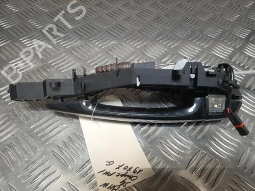 Used Front right exterior door handle BMW 4 Coupe (F32, F82) 430 d (258 hp) 23715104