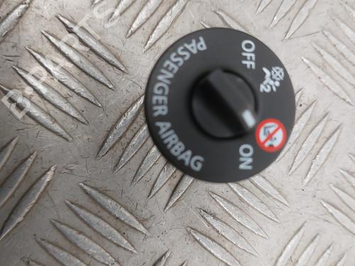 Switch RENAULT MEGANE IV Hatchback (B9A/M/N_) 1.6 TCe 205 (B9MV) | BP24854298I30 - Image 2