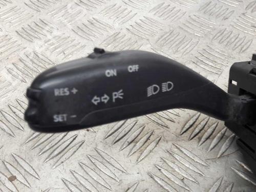 Used Steering column stalk Steering column stalk VW POLO IV (9N_, 9A_) 1.9 TDI (101 hp) 23735858 23735858