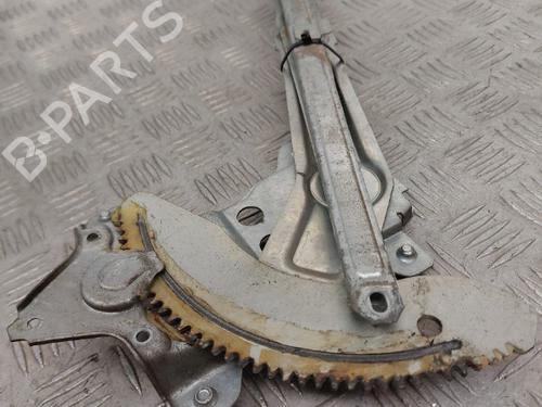 Used Front right window mechanism Front right window mechanism SUZUKI SWIFT III (MZ, EZ) 1.3 DDiS (RS413D) (69 hp) 23746072 23746072