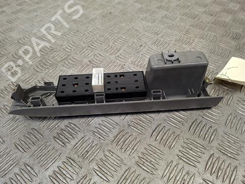 Left front window switch KIA SORENTO I (JC) | BP36219859I27 - Image 2