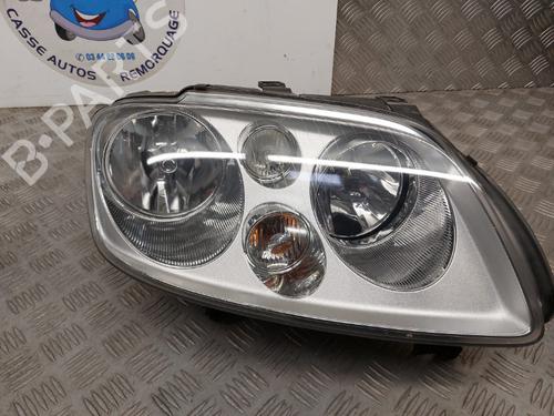 Used Right headlight VW TOURAN (1T1, 1T2) 2.0 TDI 16V (140 hp) 23746924